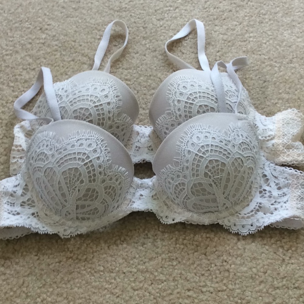 Victoria’s Secret eyelash lace bras